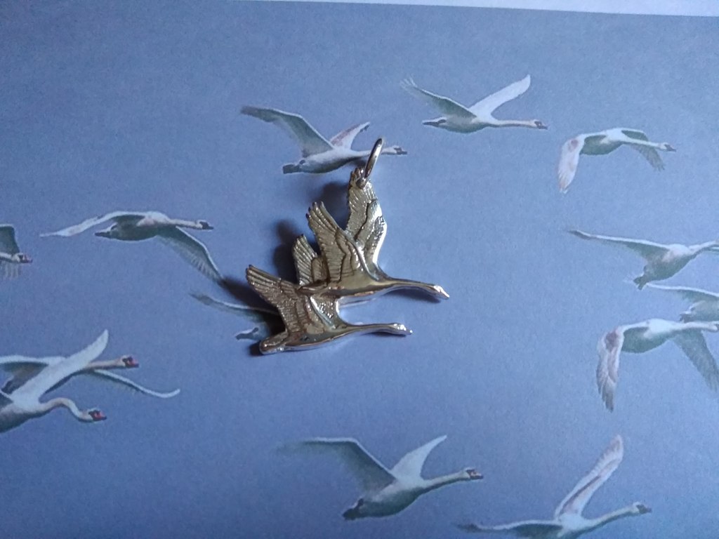 I Cigni in Volo - Ciondolo (Argento) - The Swans in Flight  - Pendant (Silver)