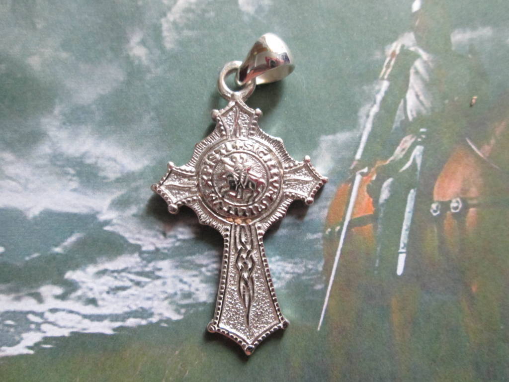 Templar Knights Cross-Part of set of 14 T13 PINK/SILVER