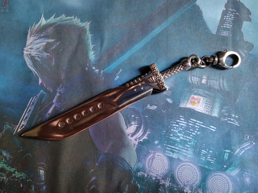 Spada Buster Sword di Cloud Strife - Final Fantasy - Ciondolo (Argento) - Squall Leonhart Buster Sword - Final Fantasy - Pendant (Silver)