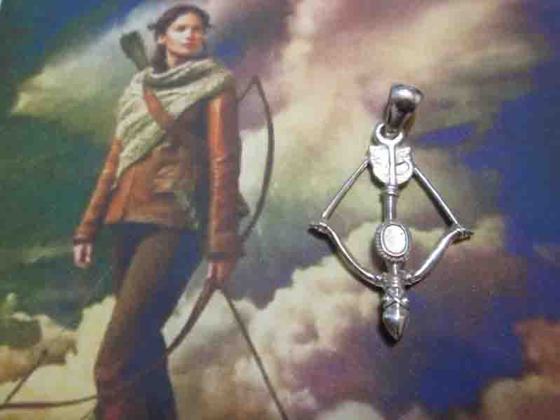 Arco di Katniss - Ciondolo (Argento) - Katniss Bow - Pendant (Silver)